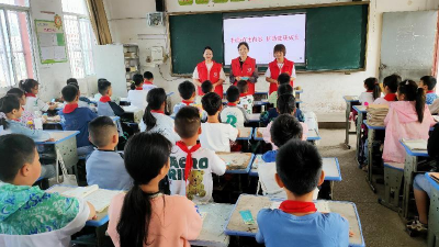 绿书签助力“护苗”行动