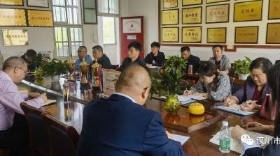 贯彻新课标 构建新课堂