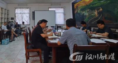 “夜学”中大肆讨论“吃喝” 还管不管了！