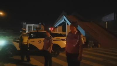 深夜23时，一男子欲跳桥轻生！命悬一线之时......