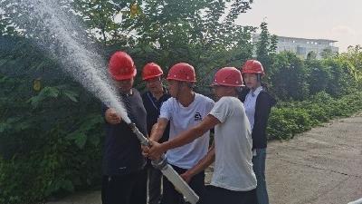 严抓事中监管 推动项目安全、快跑
