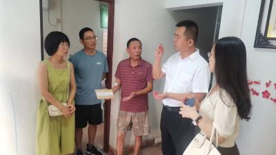 汉川市筹资50万元慰问困难群众