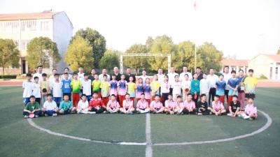 汉川市实验小学教联体开展学生足球、乒乓球交流活动