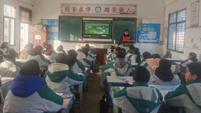 湾潭乡开展青年主题宣讲进校园活动