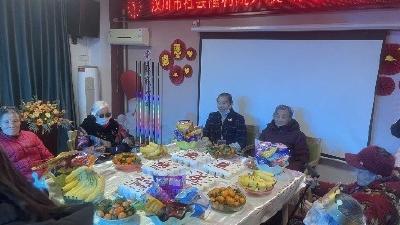 这场“集体生日会”暖暖的 很贴心~