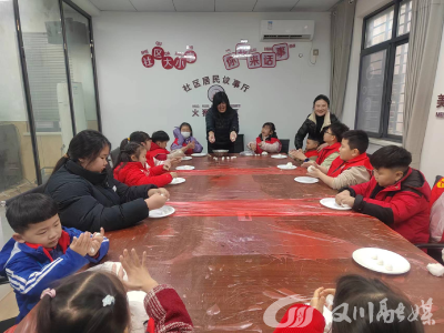 快乐都溢出屏幕啦！萌娃这样庆元宵