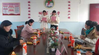 垌塚镇：品味书香绽放芳华 她们这样庆“三八”