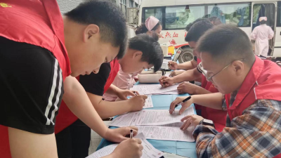中洲农场组织开展无偿献血活动