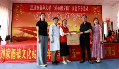五一前夕，这家福利院里热闹起来了……