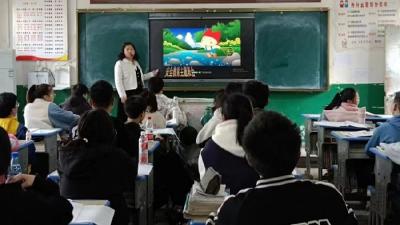 华严农场中学开展防溺水安全主题教育活动