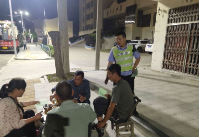 新堰派出所加强巡逻宣传，护航“收麦季”