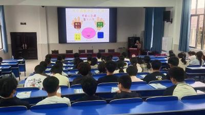 汉川市南河中学开展中考考前心理辅导讲座