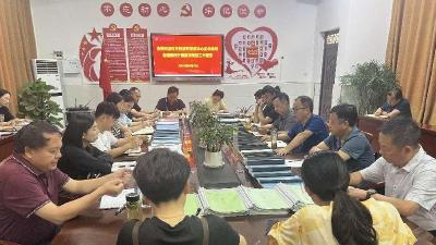 “督”以规范 “导”以成长
