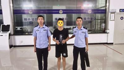 按摩店暗藏“特殊服务”，汉川警方深夜突袭一锅端