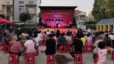 “荆楚红色文艺轻骑兵”巡回演出走进五福新村
