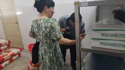 食堂专项整治行动，守护师生“舌尖上的安全”