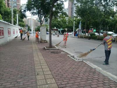 汉川：深度保洁让城市更有颜值和气质