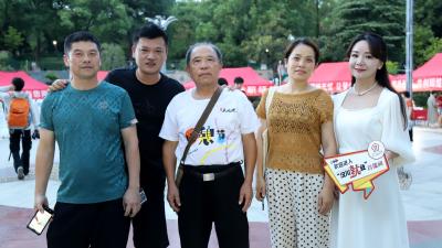 “直播带岗”赋能2024届高校毕业生求职能力实训服务周活动