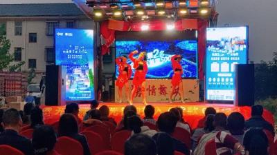 载歌载舞 共筑绿色未来