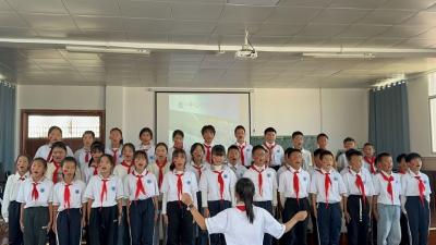 来看！音符在这所学校里跳动起来