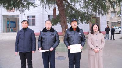 “警校家”携手 护航青少年健康成长