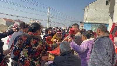 杨林沟镇：义写义送春联十六载，墨香传递温暖与祝福