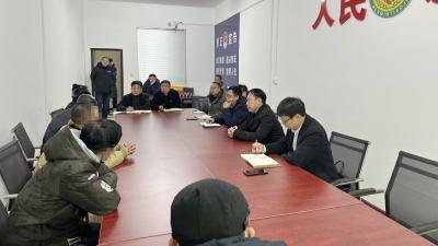“法庭+N”多方联动巧解“土疙瘩”