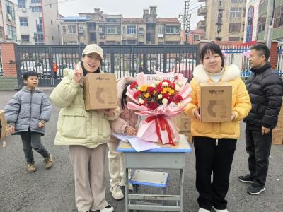 三八妇女节：仙女山一小温情庆祝节日，趣味活动暖人心