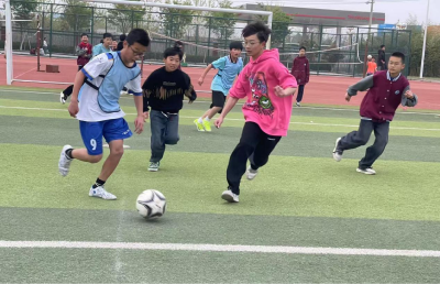 汉川外国语学校小学部“2025年金健杯校园足球联赛”圆满结束