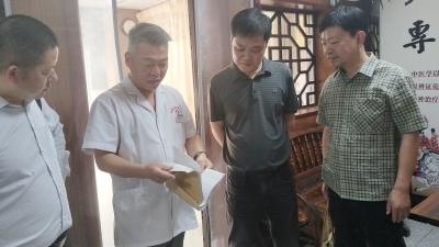 汉川市作家协会赴仙女山医院采风