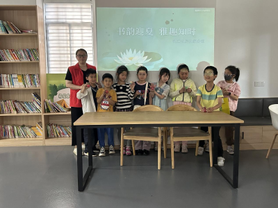 这个“五一” 他们在汉江书房度了一个“书香假期”
