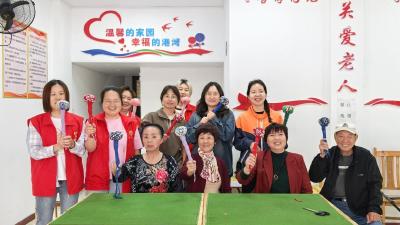 巧手制艾锤 端午传温情——山后湾社区开展端午节艾草锤DIY主题活动