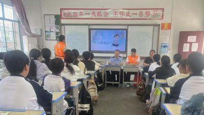 守护青春 向毒品说“不”