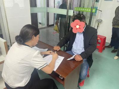回龙镇卫生院开展严重精神障碍患者专家随访活动