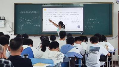 送教下乡，送来春风