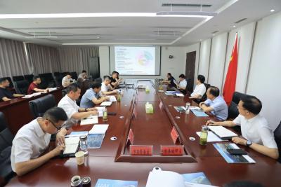 【视频】方超在高铁片区和开发区规划工作专题会议上强调坚持“一张蓝图绘到底” 以高水平规划引领产城融合