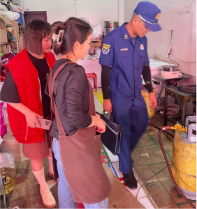六合垸社区开展消防安全排查