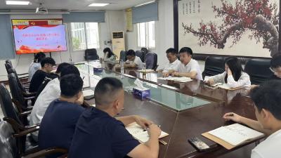 湾潭乡开展新入职公务员廉政谈话