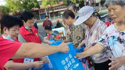 社区齐发力 筑牢禁毒防线