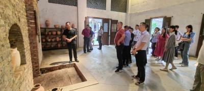 传承非遗薪火 感悟陶艺神韵 ——党校课堂“搬”进非遗传承基地