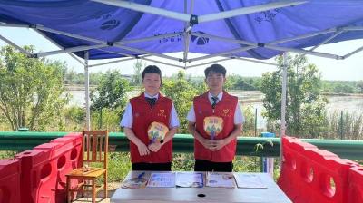 汉川市中洲收费站开展安全宣传咨询日主题活动