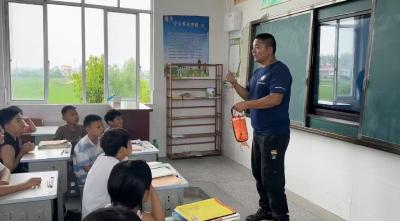 汉川开展“襄河水很美 全民防溺水”安全教育讲座