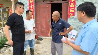 里潭乡：“三个户户”大走访 架起民生“连心桥”