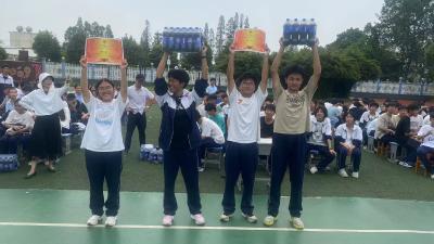组图｜汉川韩集中学上演趣味减压大戏！