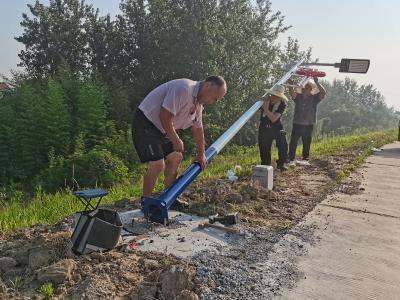 分水镇：258盏路灯 点亮汉江堤