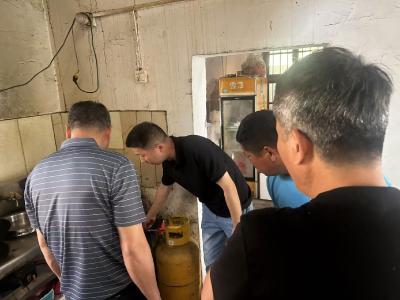 分水镇开展餐饮场所燃气安全检查 筑牢安全防线