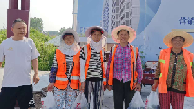 夏日送清凉 关怀暖人心