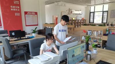 汉川工会搭台 助力困难职工子女“以劳筑梦”