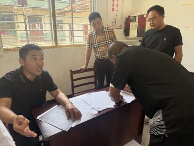 多元调解化纠纷，和谐新风漾乡野