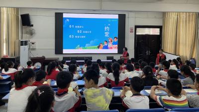 解锁青春期：做健康快乐的“小小成长家”